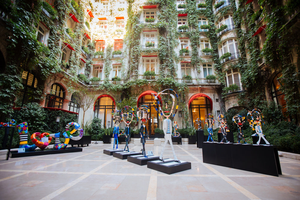 PLAZA ATHENEE EXHIBITION